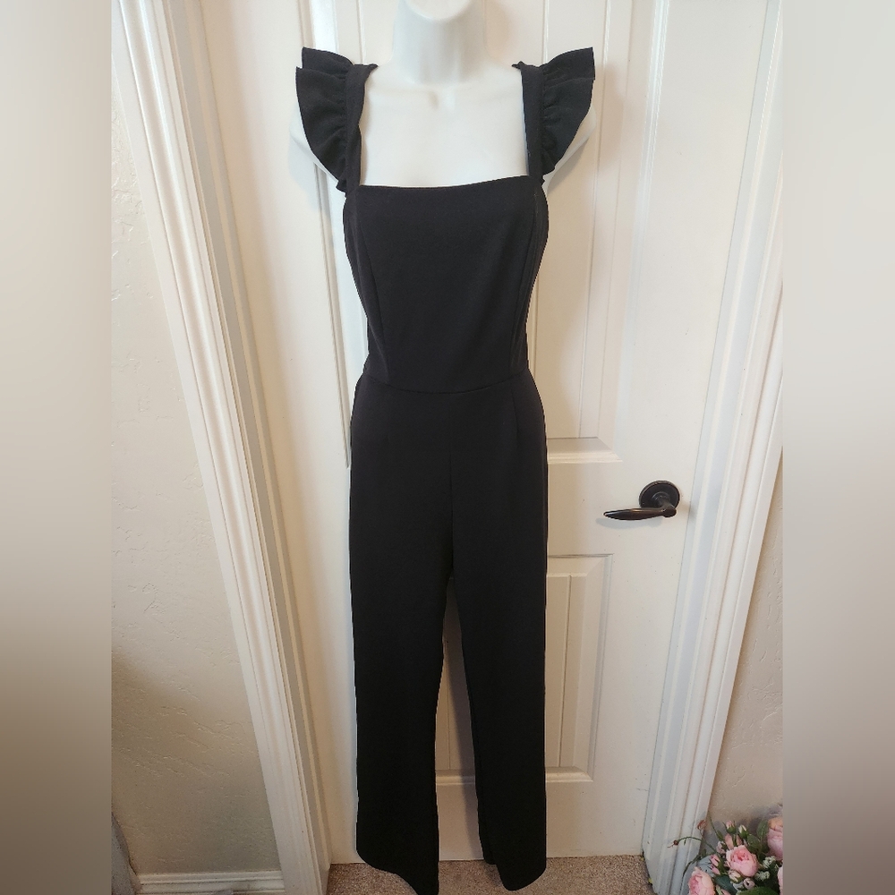 Max + Ash Juniors Black Ruffled Straps Jumpsuit Size Medium | EUC | Like New